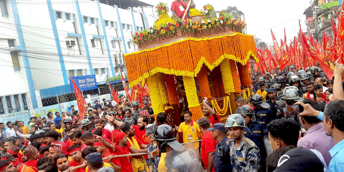 वीरगंजमा गहवामाईको दोश्रो रथयात्रा सम्पन्न, हजारौँ भक्तजनहरुको भीड