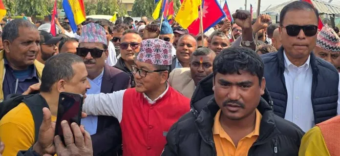 पक्राउ परेका राप्रपाका नेतालाई काठमाडौँ परिसर लगियो