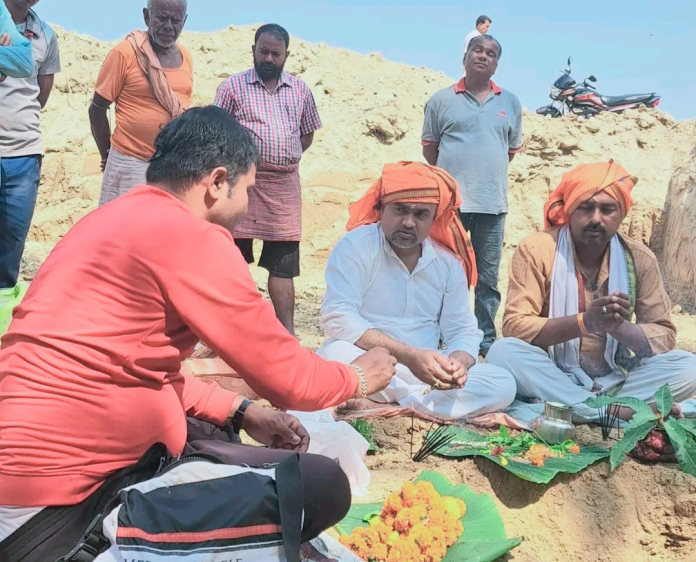 जनमतका महासचिव सिंहद्वारा सामुदायिक भवन शिलान्यास