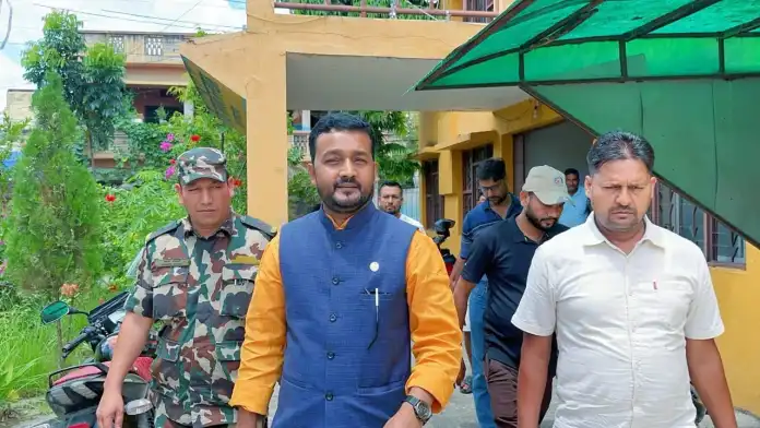 बीरगन्जमा खानेपानी मन्त्री प्रदीप यादवद्वारा छड्के अनुगमन