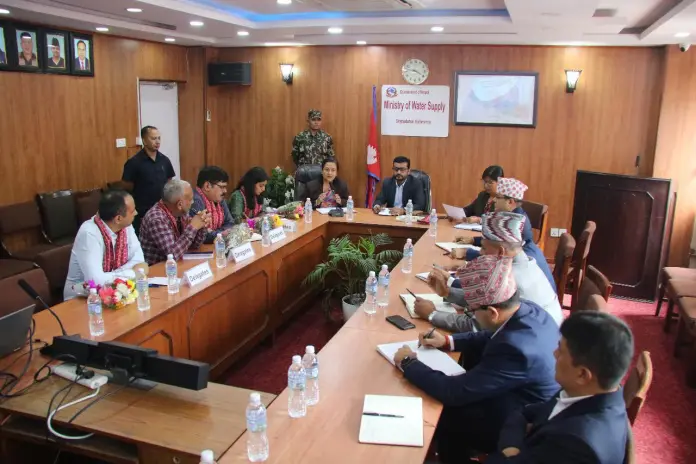 मधेशको पानी संकट समाधानका लागि मन्त्री यादव र भारतीय विज्ञ टोलीबीच छलफल
