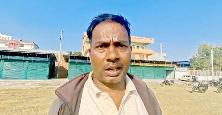 बिपी उद्यानबाट हटाइएका व्यवसायीले नयाँ थोक बजार अवरुद्ध गरेको किसानको आरोप