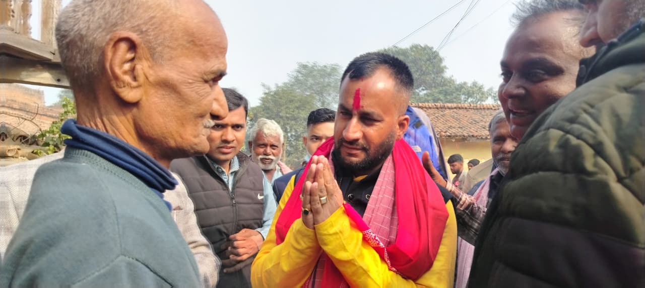 पकाहामैनपुरमा एमालेको चुनावी सक्रियता बढ्दो, रूपेश पाण्डेले विकास र स्थिरताको एजेन्डा अघि सारे