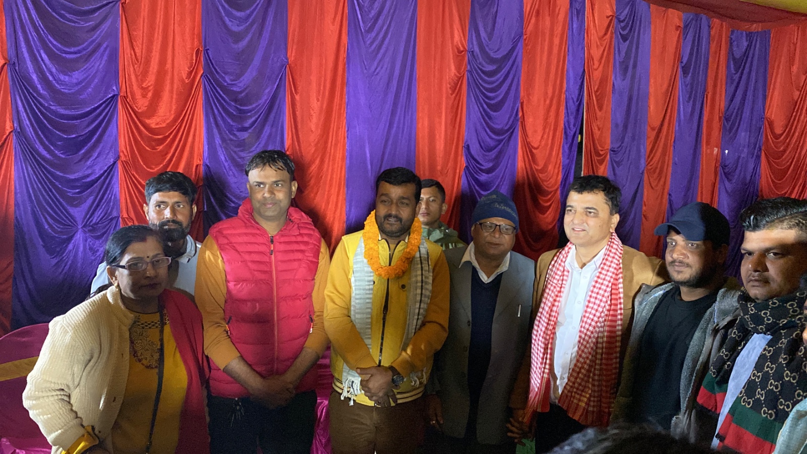 पर्सा–१ मा एमालेको शक्ति प्रदर्शन, योगेश भट्टराईको स्पष्ट सन्देश : ‘प्रदीपलाई जिताएर पठाउनुस्, सरकारमा महत्वपूर्ण जिम्मेवारी दिन्छौं’